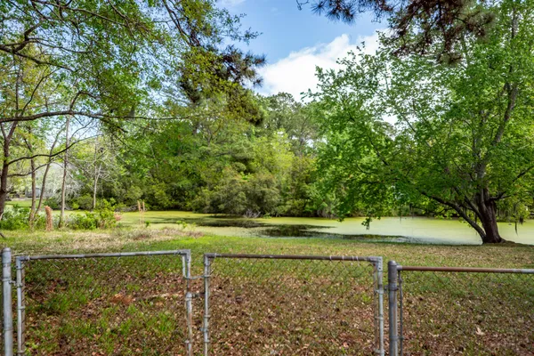 $3,495 | 2045 Lake Avenue, Charleston, SC 29414