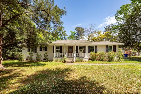 $3,495 | 2045 Lake Avenue, Charleston, SC 29414