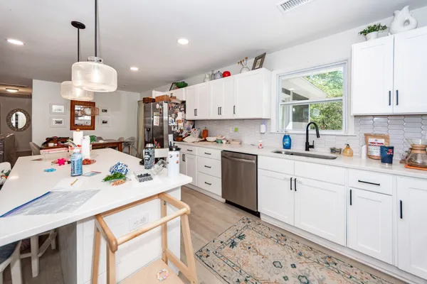 $3,495 | 2045 Lake Avenue, Charleston, SC 29414