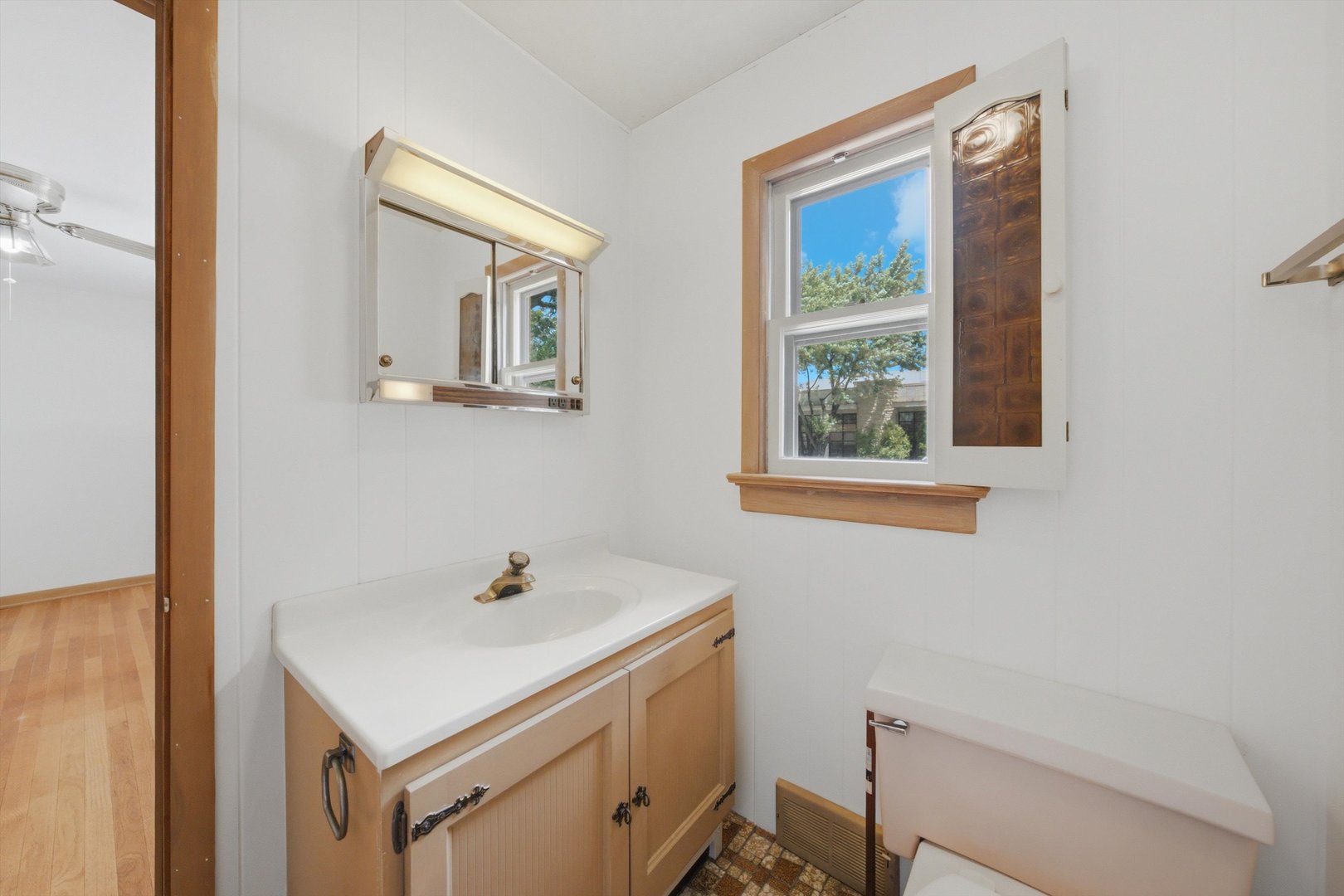 2912 Old Glenview Road Wilmette, IL 60091 - Photo 13 of 44