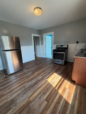 $2,650 | 74 Linden Street, Unit 2, Taunton, MA 02780
