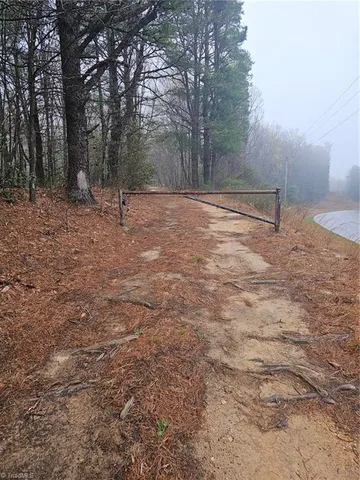 $99,500 | 16 North Millers Creek, Millers Creek, NC 28651