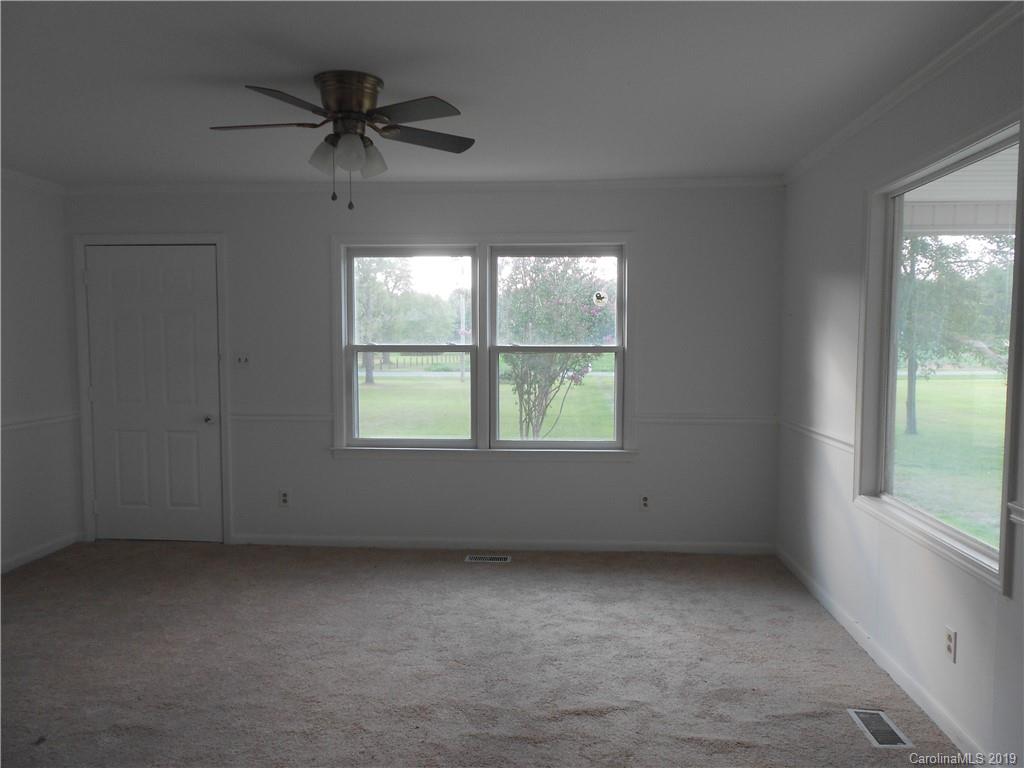 9017 Landsford Road Monroe, NC 28112 - Photo 9 of 17 Gallery Image 9