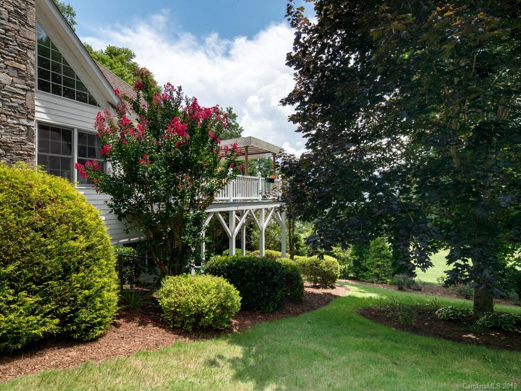 242 Laurel Ridge Drive Waynesville, NC 28786 - Photo 22 of 32 Gallery Image 22