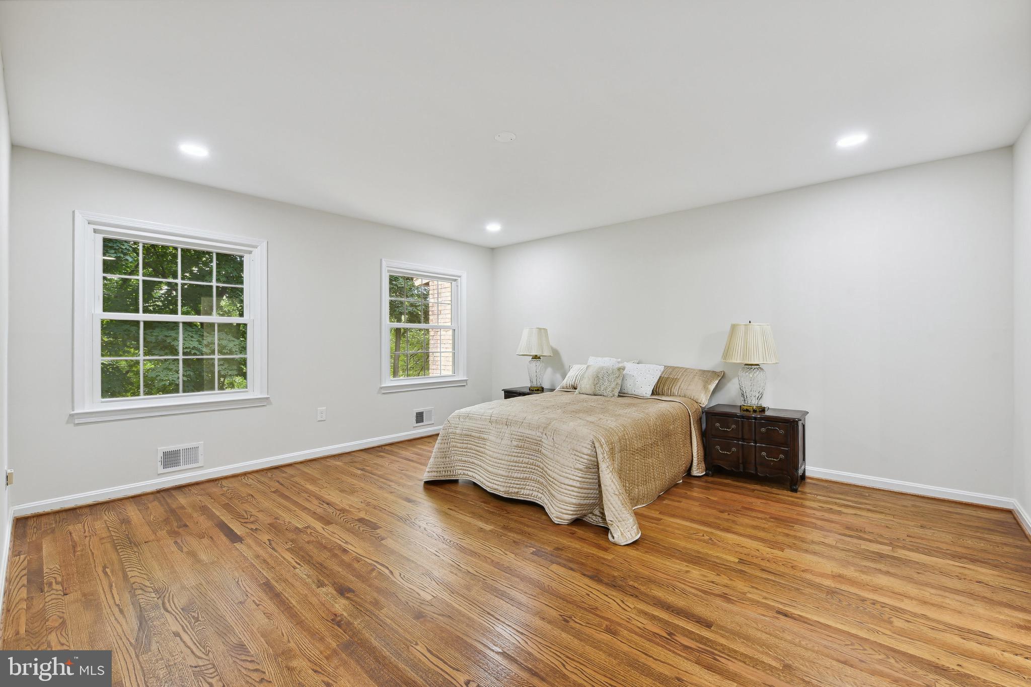 6645 McLean Drive McLean, VA 22101 - Photo 13 of 37 Primary Bedroom