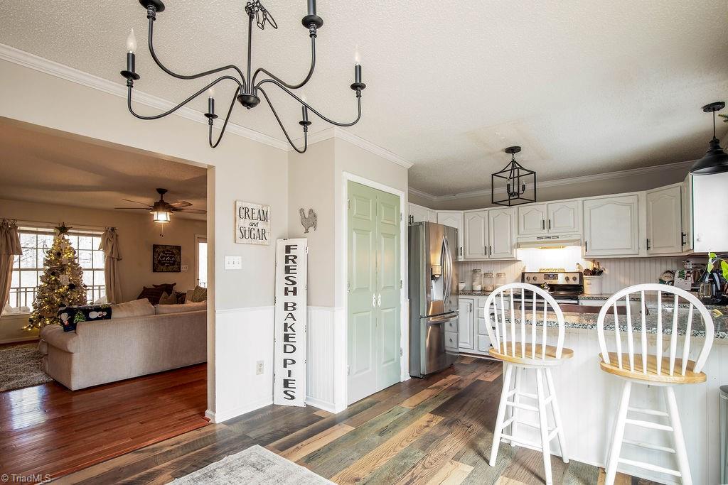 388 Back Creek Road Asheboro, NC 27205 - Photo 8 of 21