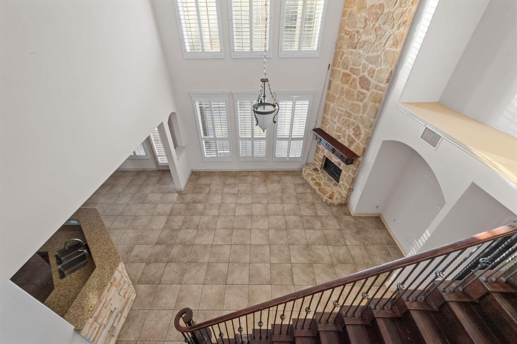 10001 Thurman Road Fort Worth, TX 76244 - Photo 3 of 18