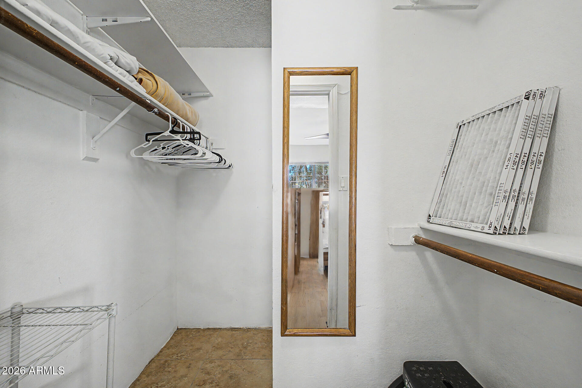 10410 North Cave Creek Road, Unit 1027 Phoenix, AZ 85020 - Photo 18 of 37 view of small space with wooden floor