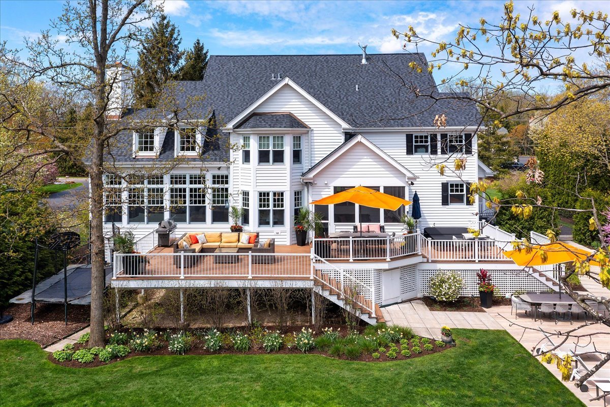 1423 Northwoods Road Deerfield, IL 60015 - Photo 36 of 39 an aerial view of a house with swimming pool and big yard
