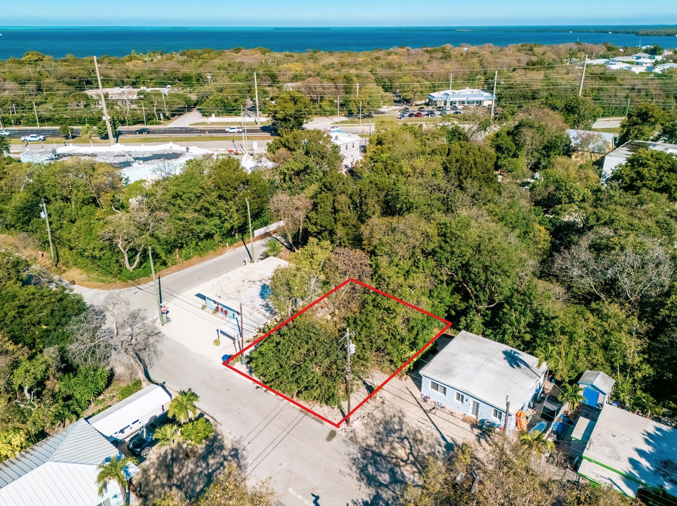 50 Oleander Drive Key Largo, FL 33037 - Photo 2 of 9 Screenshot 2025-02-27 071224