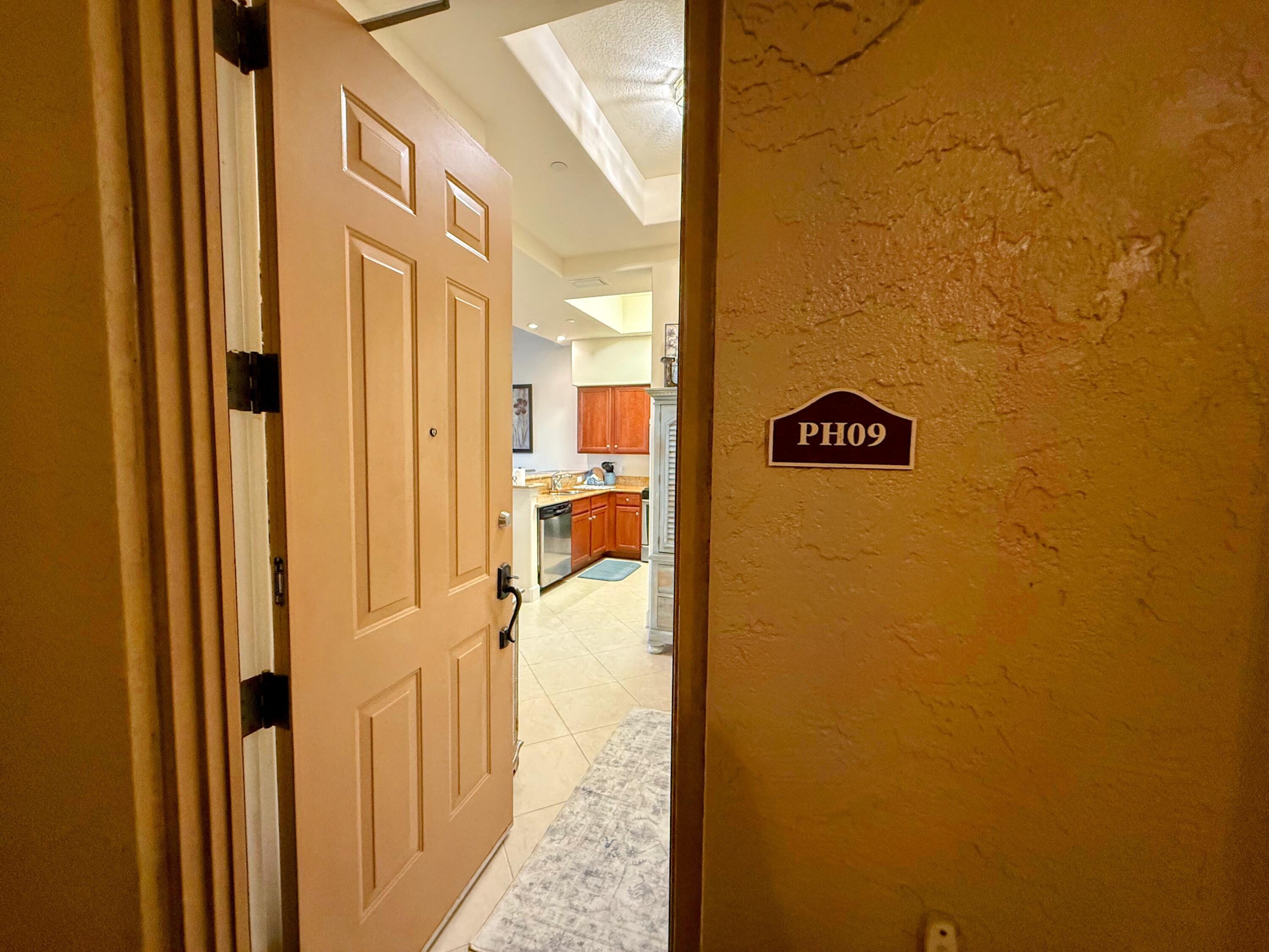 20 Orange Avenue, Unit 9 Fort Pierce, FL 34950 - Photo 31 of 92 IMG_1627-EDIT