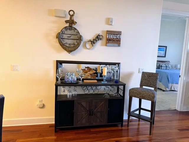 $3,200 | 20 Orange Avenue, Unit 9, Fort Pierce, FL 34950