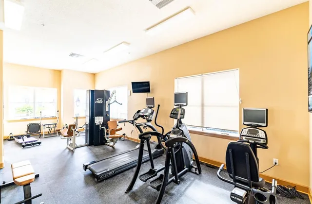 $3,200 | 20 Orange Avenue, Unit 9, Fort Pierce, FL 34950