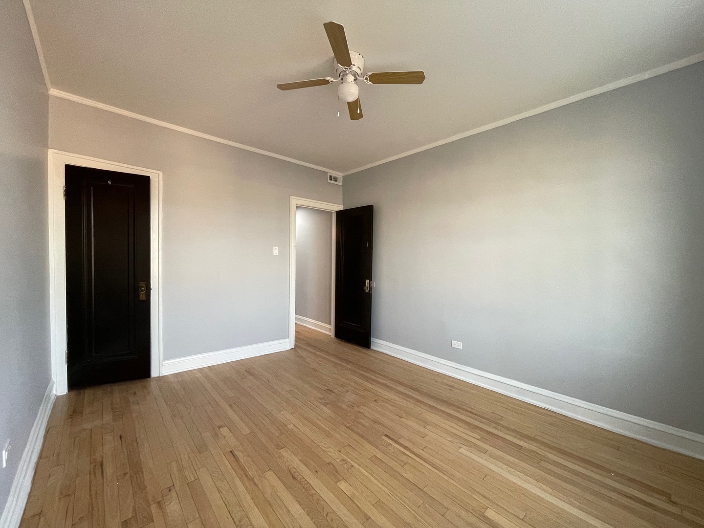 4247 West Division Street, Unit 2F Chicago, IL 60651 - Photo 9 of 10