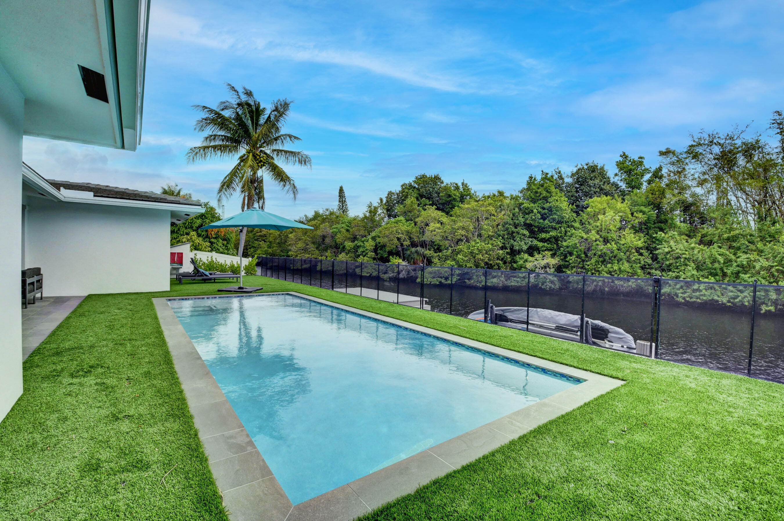 250 Southwest 6th Avenue Boca Raton, FL 33486 - Photo 12 of 49 Pool