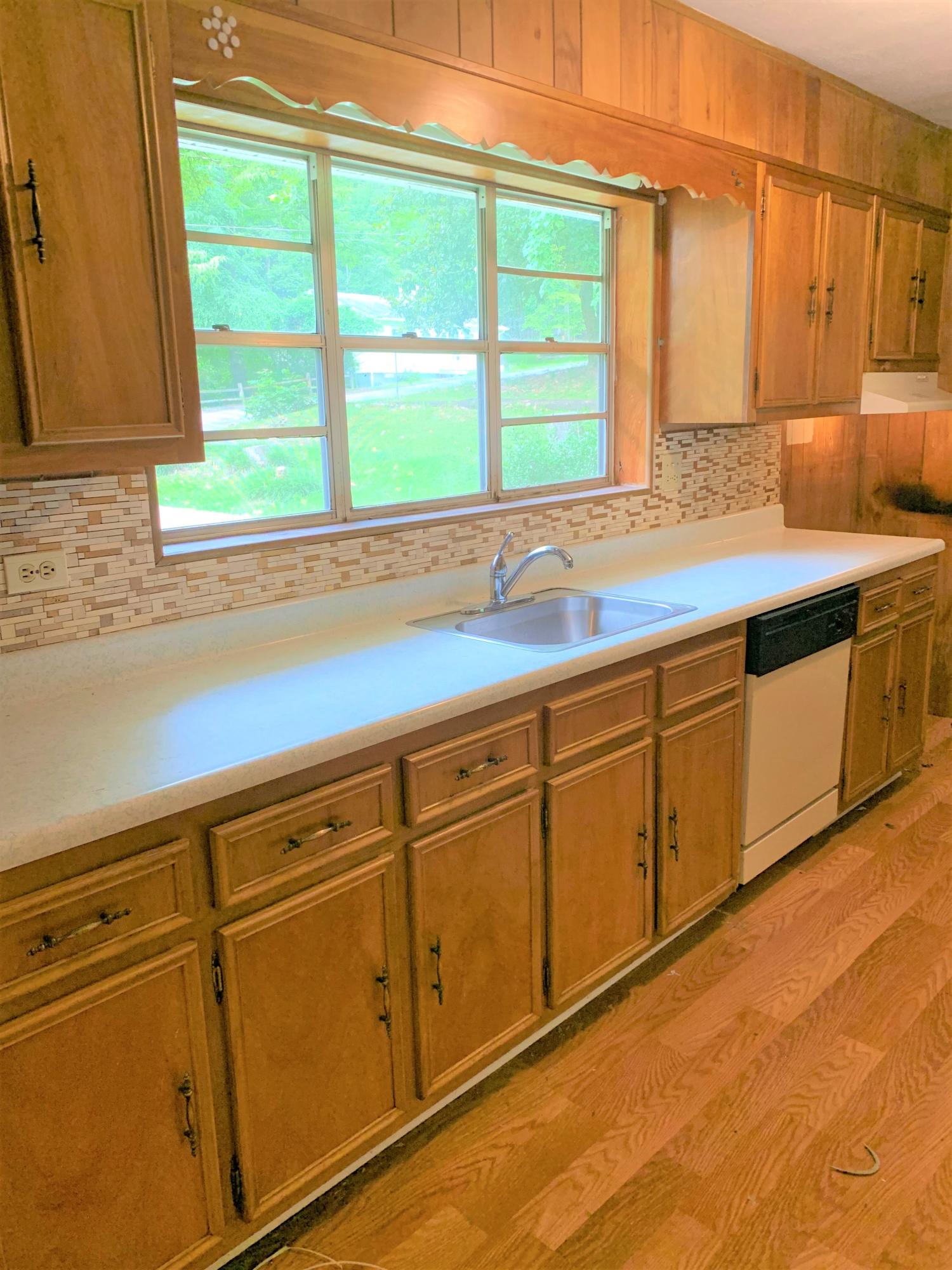 118 Taylor Road Oak Ridge, TN 37830 - Photo 7 of 18 IMG-1415