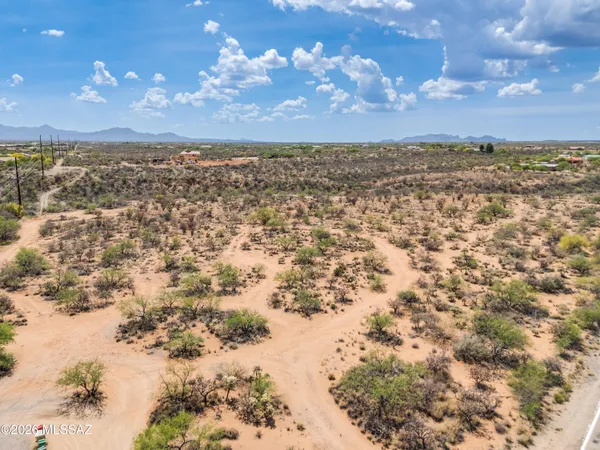 $89,000 | 3175 West Calle Tres, Unit 5, Green Valley, AZ 85622