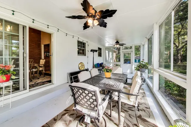 $435,000 | 1121 Forest Drive, Elgin, IL 60123