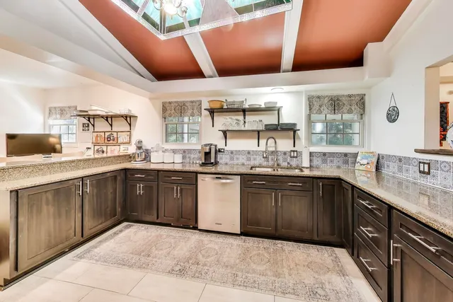 $435,000 | 1121 Forest Drive, Elgin, IL 60123