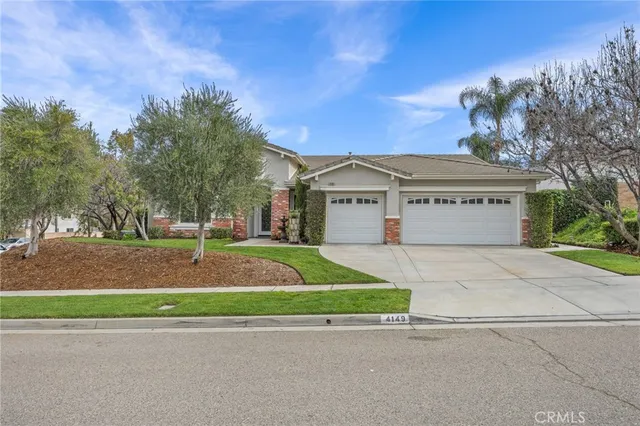 $1,199,000 | 4149 Chanticleer Circle, Corona, CA 92883