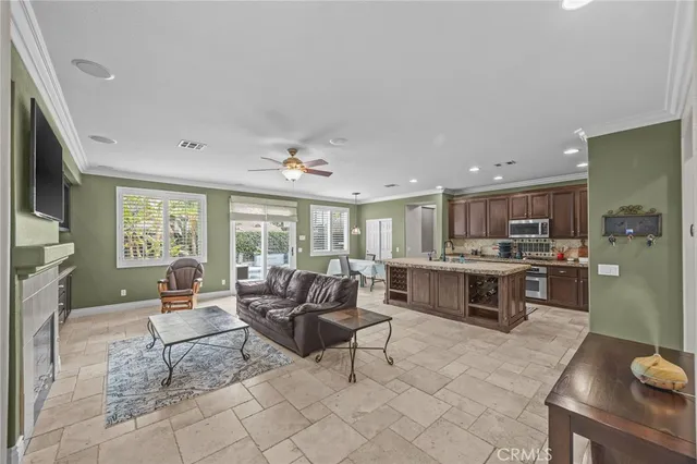 $1,199,000 | 4149 Chanticleer Circle, Corona, CA 92883