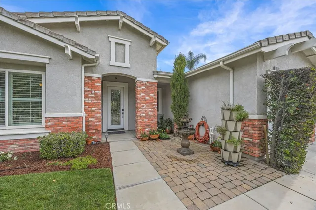 $1,199,000 | 4149 Chanticleer Circle, Corona, CA 92883