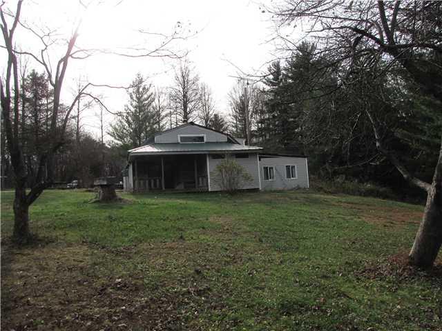 4119 White Springs Road Spencer, IN 47460 - Photo 3 of 9 Gallery Image 3