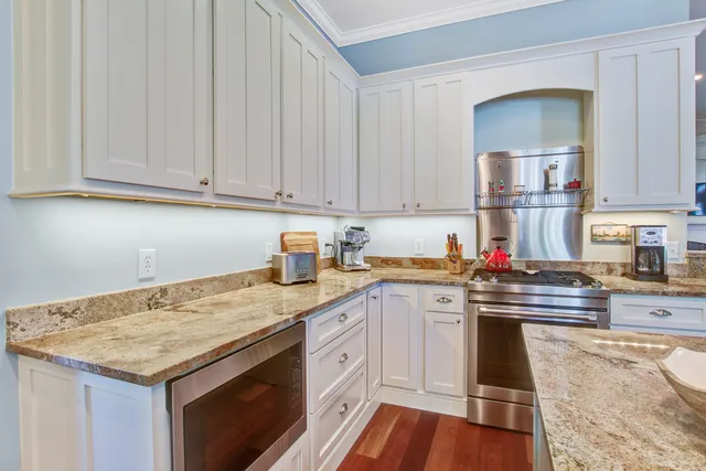 $1,795,000 | 364 Evian Way, Mount Pleasant, SC 29464