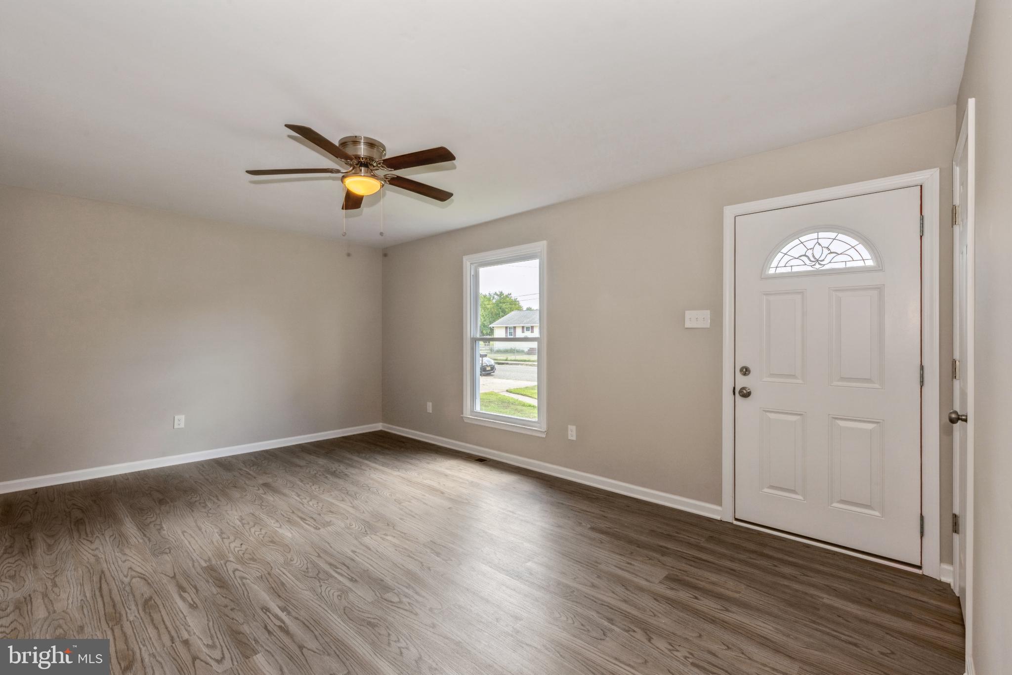 164 Kansas Road Pennsville, NJ 08070 - Photo 4 of 15 Gallery Image 4