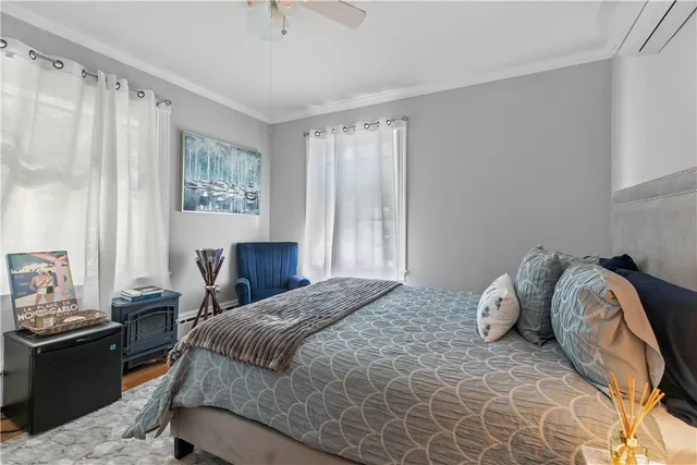 $2,500,000 | 8 Champlin Street, Newport, RI 02840