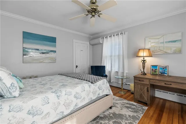 $2,500,000 | 8 Champlin Street, Newport, RI 02840