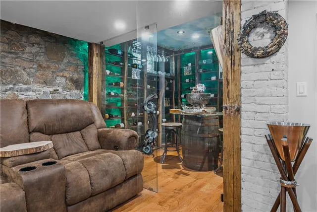 $2,500,000 | 8 Champlin Street, Newport, RI 02840