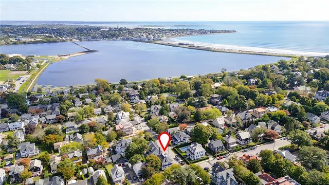 $2,500,000 | 8 Champlin Street, Newport, RI 02840