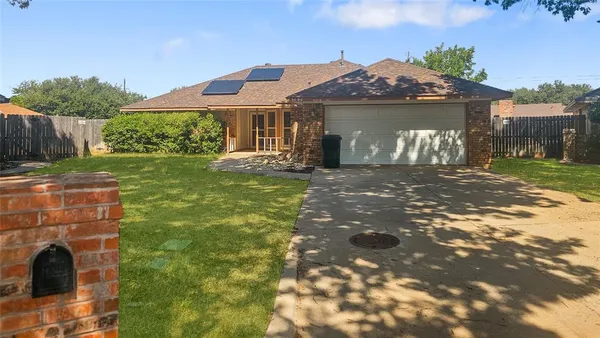 $2,500 | 3826 Musgrave Trail, Abilene, TX 79606