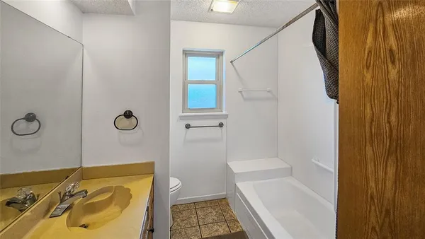 $2,500 | 3826 Musgrave Trail, Abilene, TX 79606