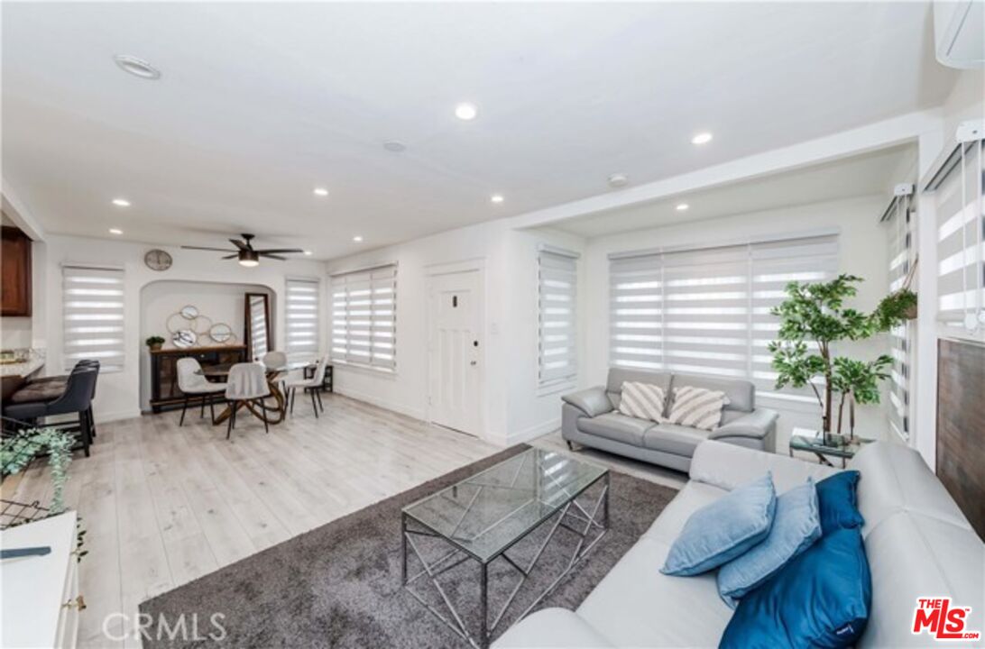 1238 South Muirfield Road Los Angeles, CA 90019 - Photo 1 of 20