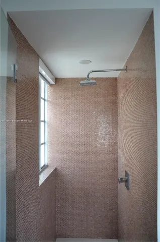 $279,000 | 700 16th Street, Unit 201, Miami Beach, FL 33139