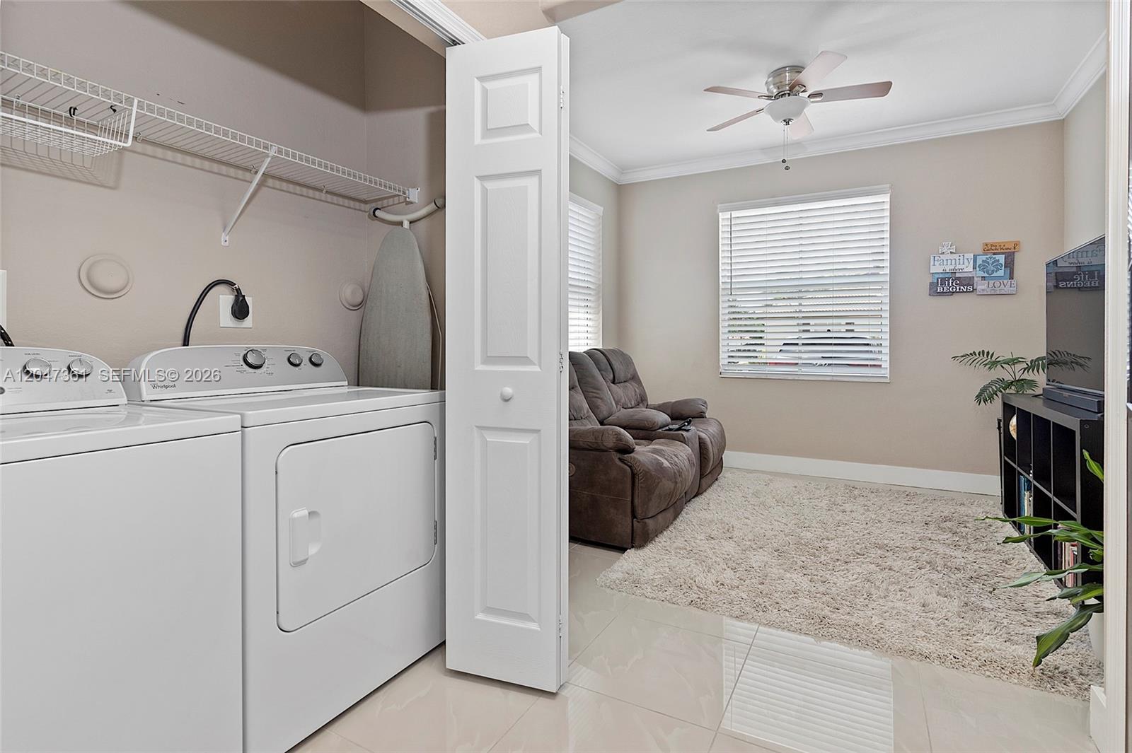 15262 Southwest 91st Lane Miami, FL 33196 - Photo 19 of 48