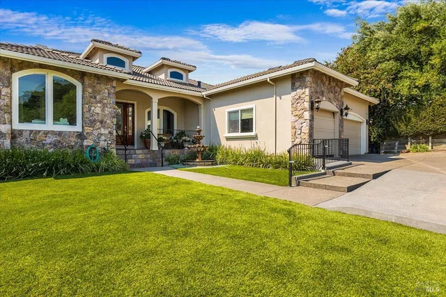 $1,995,000 | 729 Montebello Drive, Santa Rosa, CA 95403