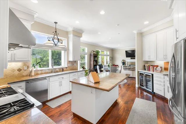 $1,995,000 | 729 Montebello Drive, Santa Rosa, CA 95403