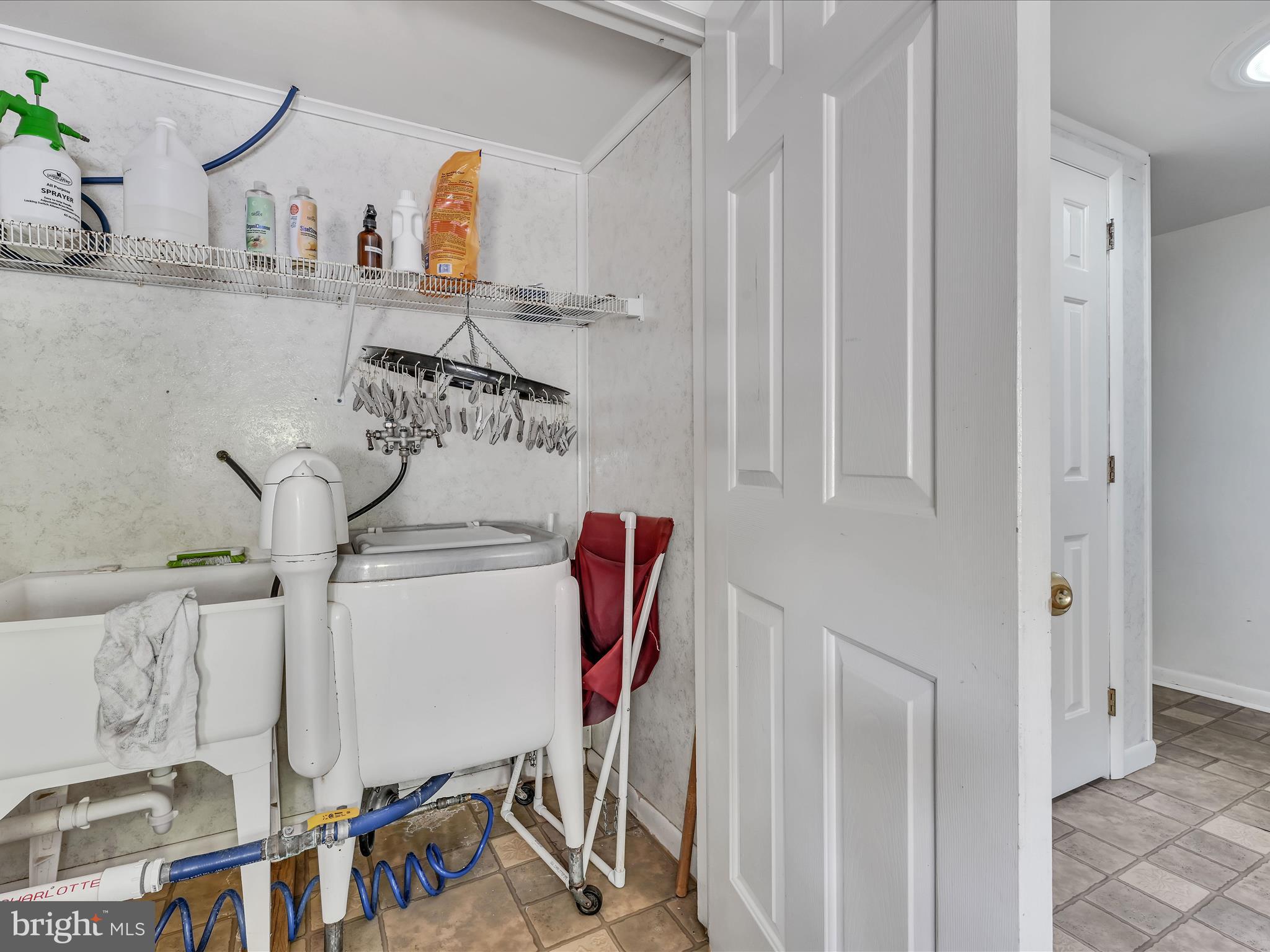 373 Eden Road Quarryville, PA 17566 - Photo 34 of 51 Laundry Room