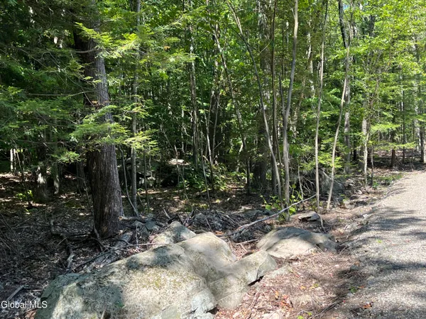 $139,000 | 541 Taborton Road, Sand Lake, NY 12153