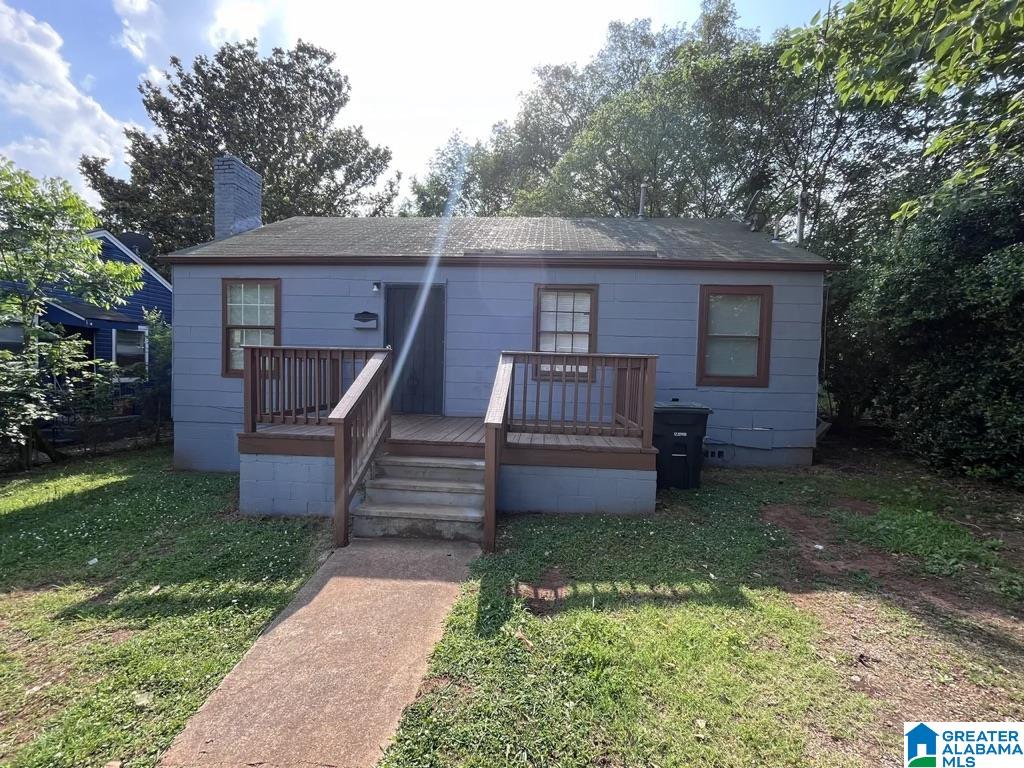 1236 18th Way Southwest Birmingham, AL 35211 - Photo 1 of 8