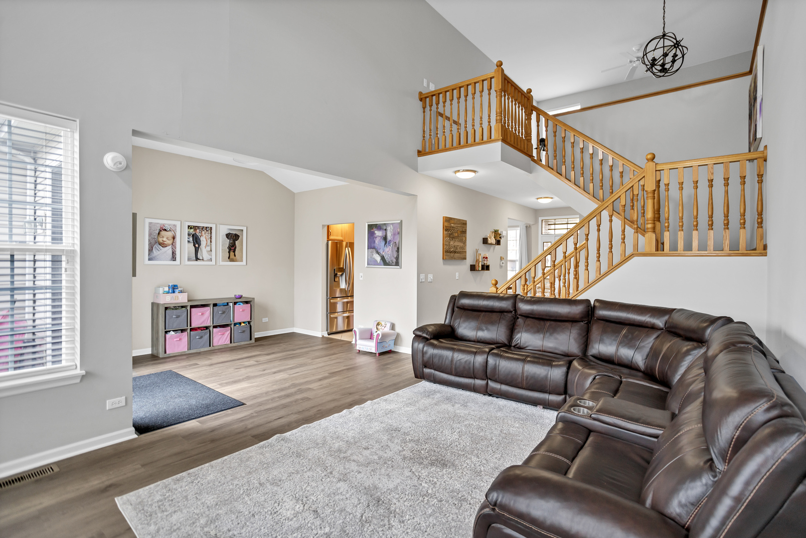 848 Pheasant Trail St. Charles, IL 60174 - Photo 5 of 30 a living room with furniture and a couch