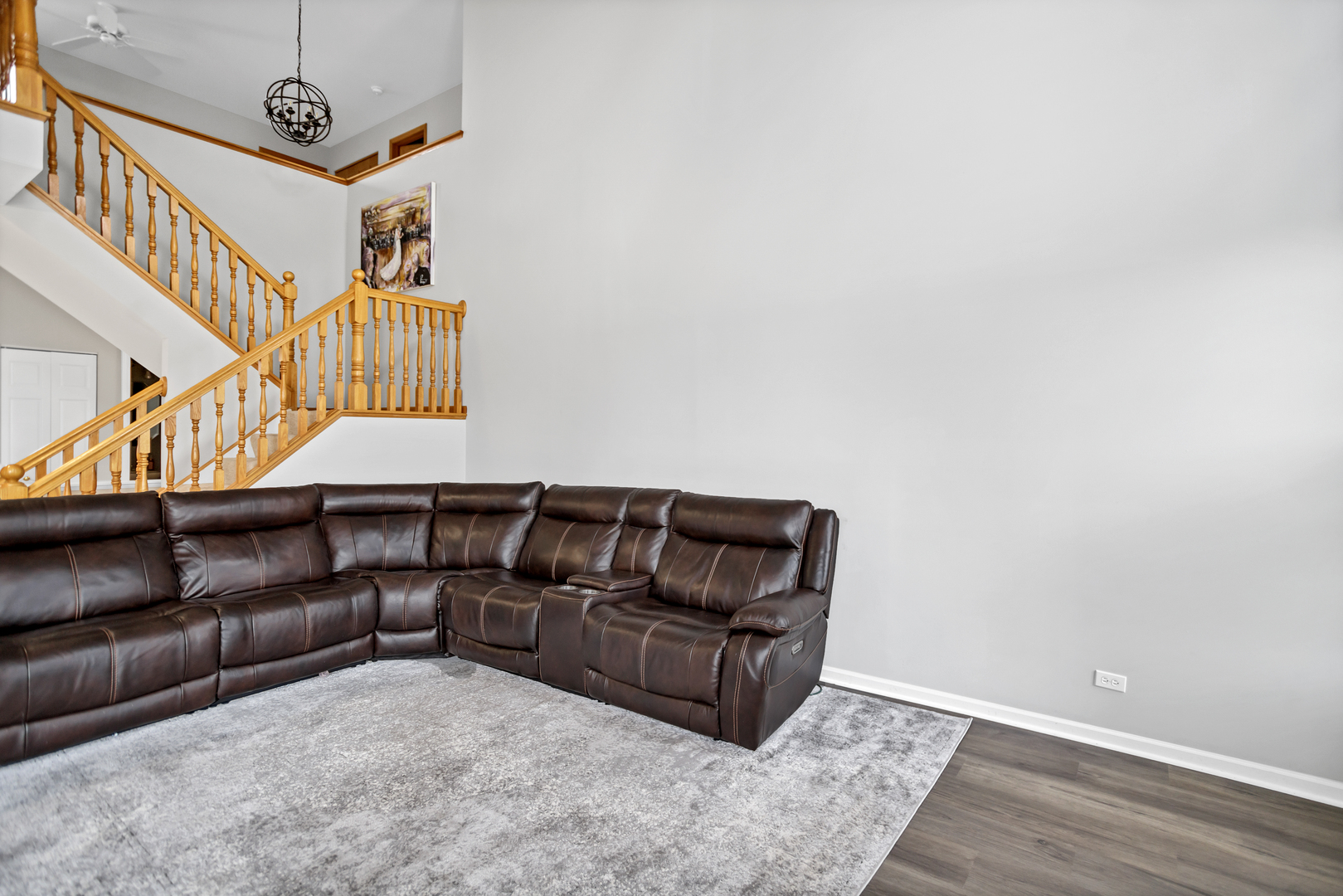 848 Pheasant Trail St. Charles, IL 60174 - Photo 7 of 30 a living room with furniture