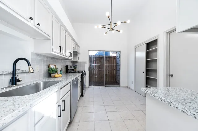 $244,999 | 11819 Stone Bridge Drive, Houston, TX 77064