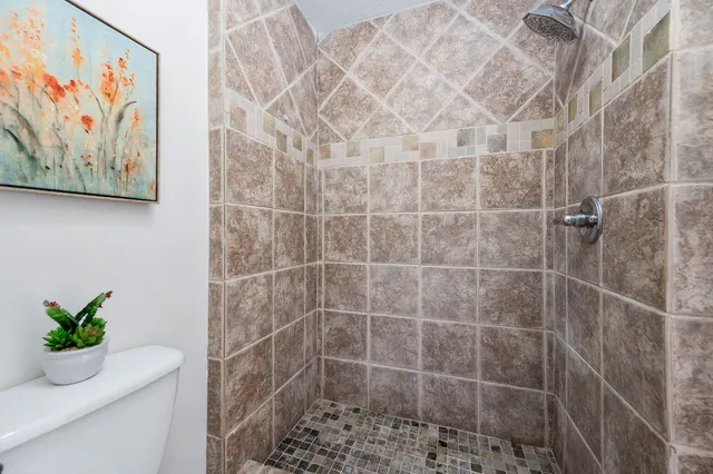 $244,999 | 11819 Stone Bridge Drive, Houston, TX 77064