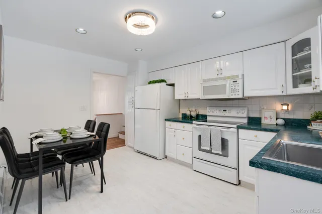 $675,000 | 26 Astor Drive, Mahopac, NY 10541