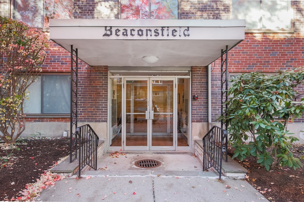 133 Beaconsfield Road, Unit 24 Brookline, MA 02445 - Photo 17 of 19