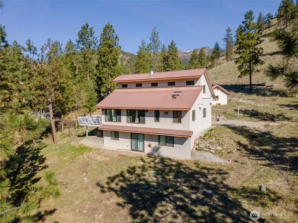 $675,000 | 241 Chickadee Mountain Lane, Chelan, WA 98816